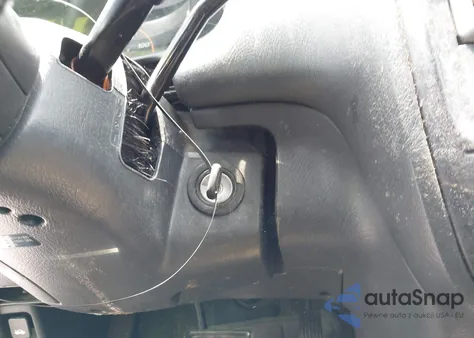 1999 Honda Cr-V Ex z USA, uszkodzony, nr VIN JHLRD1862XC064370